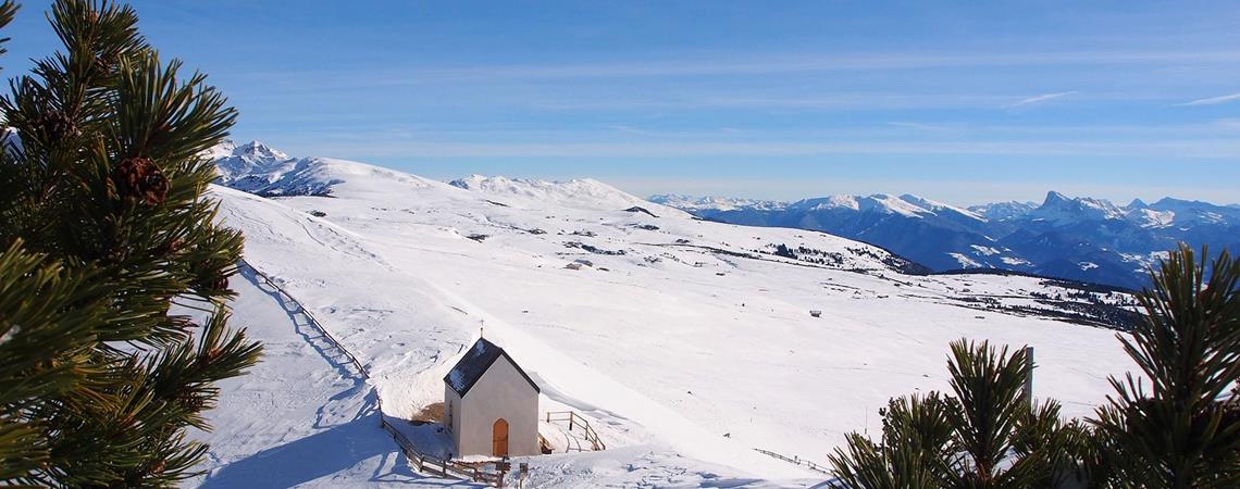 La Chiesetta al Morto in inverno